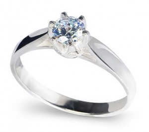 Tiamo, silver substitute engagement ring with Diamond Cut Cubic Zirconia