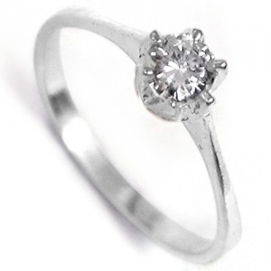 Esteri, silver proposal ring with Diamond Cut Cubic Zirconia